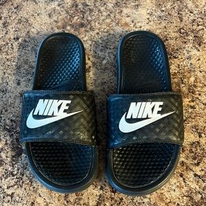 womens nike slides